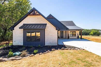 37 Memorial St, Gordonville, TX 76245 - photo 2