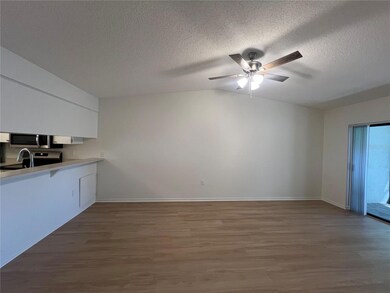 2131 Ridge Rd S unit 86, Largo, FL 33778 - photo 7