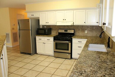 18925 Veterans Rd, Magnolia, TX 77355 - photo 5