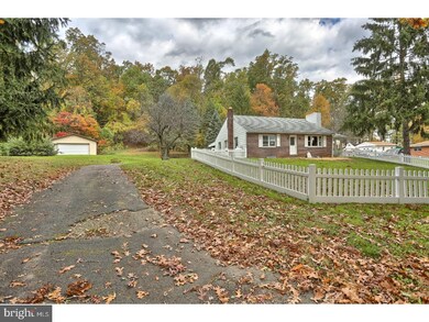 489 Hunters Rd, Mohnton, PA 19540 - photo 4