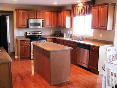 12082 Cabri Ln, Fishers, IN 46037 - photo 3