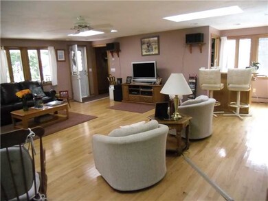 1111 Pippin Orchard Rd, Cranston, RI 02921 - photo 3