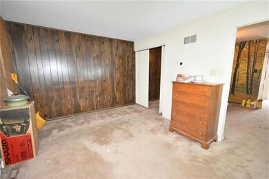 740 S 10th St, Allentown, PA 18103 - photo 6