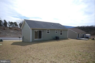 819 Island Farm Rd, Strasburg, VA 22657 - photo 5