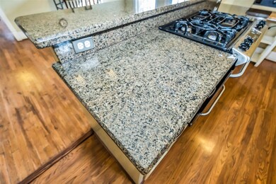 1206 King St, Houston, TX 77022 - photo 4