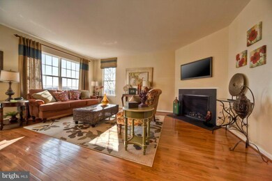 22951 Spicebush Dr, Clarksburg, MD 20871 - photo 3