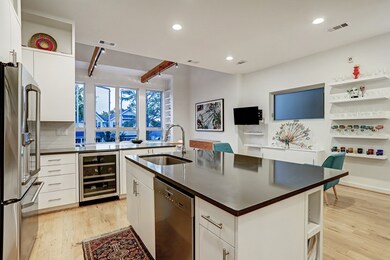 526 W 26th St, Houston, TX 77008 - photo 7