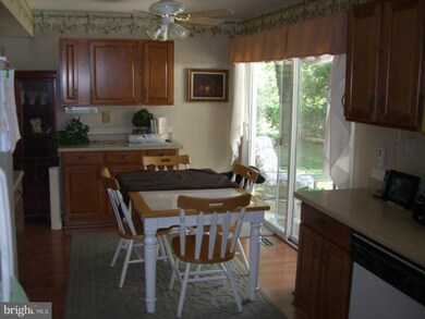 13110 Ovalstone Ln, Bowie, MD 20715 - photo 5