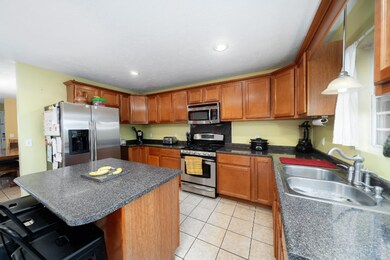1218 Rathbone , Wyoming , MI 49509-12