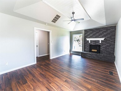 701 Mallard Ave, Edmond, OK 73003 - photo 5