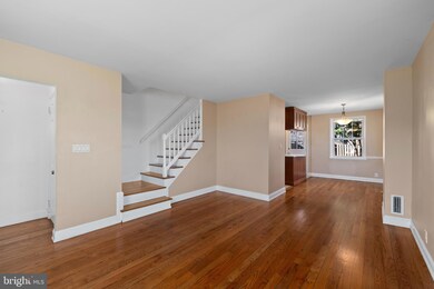 3606 S Wakefield St, Arlington, VA 22206 - photo 4