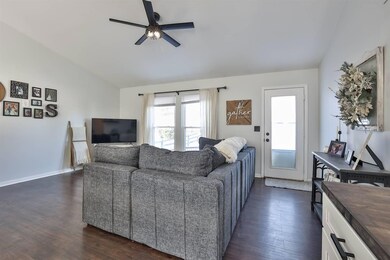 10015 Golden Pond Dr, Union, KY 41091 - photo 6