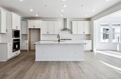 2132 S Irvington Ct, Aurora, CO 80016 - photo 5