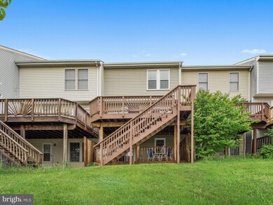 7910 Brightmeadow Ct, Ellicott City, MD 21043 - photo 3