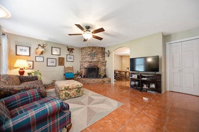 309 Echo Ln, Lufkin, TX 75904 - photo 7