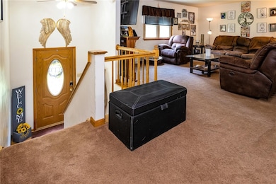 740 Broadway St, Wexford, PA 15090 - photo 2