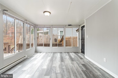 650 Mohn St, Harrisburg, PA 17113 - photo 2