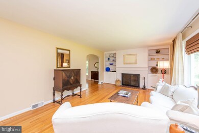 2307 Old Frederick Rd, Catonsville, MD 21228 - photo 7