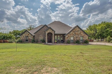 318 Cedar Springs Ln, Weatherford, TX 76087 - photo 2