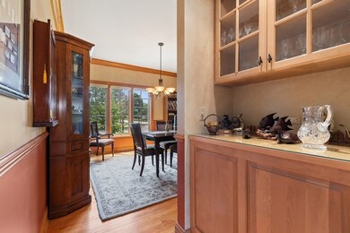 247 Johnson Woods Dr, Batavia, IL 60510 - photo 5