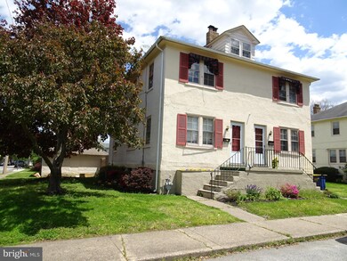 611 Deemer Place, New Castle, DE 19720 - photo 2