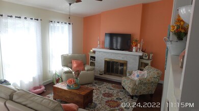 315 W 9th St, Auburn, IN 46706 - photo 7