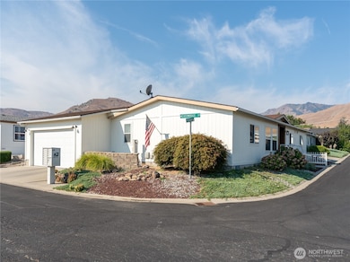 1625 Pleasant Ave unit 38, Wenatchee, WA 98801 - photo 3