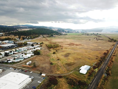 1060 S Main St, Colville, WA 99114 - photo 2