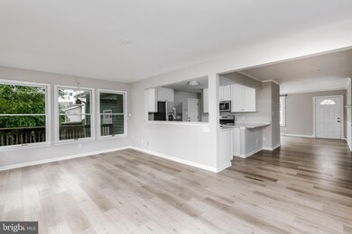 1019 Courtland Dr, Sykesville, MD 21784 - photo 6