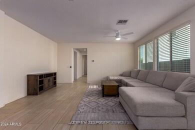 3427 E Russell St, Mesa, AZ 85207 - photo 3