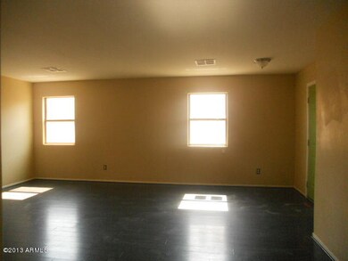 023-284288 - Living Room 3