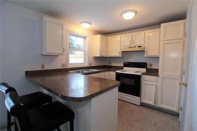 16 Laurene Dr unit 2, Old Orchard Beach, ME 04064 - photo 2