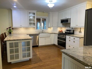 816 W 59th St, Davenport, IA 52806 - photo 5