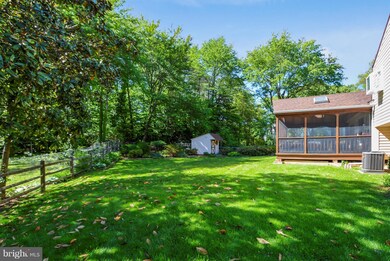 4504 Holborn Ave, Annandale, VA 22003 - photo 3