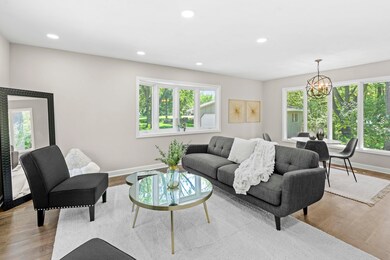 8906 Lee St, Crown Point, IN 46307 - photo 5