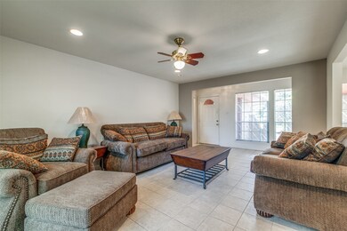 7522 Salge Dr, Houston, TX 77040 - photo 4