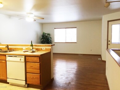 Kitchen & living