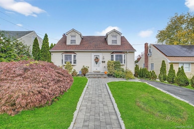 92 Westerly St, Yonkers, NY 10704 - photo 2