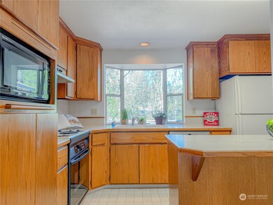 5219 95th Avenue Ct W, University Place, WA 98467 - photo 3