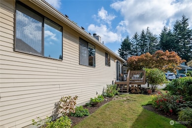 1208 S 244th Place, Des Moines, WA 98198 - photo 3