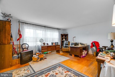 584 New Rd, Southampton, PA 18966 - photo 5