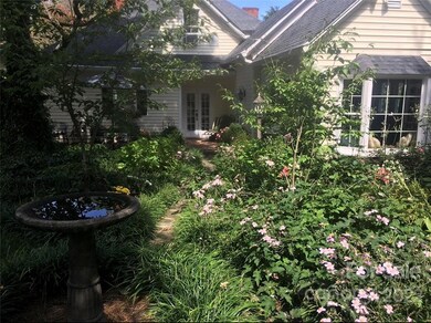 501 Carroll St, Statesville, NC 28677 - photo 4