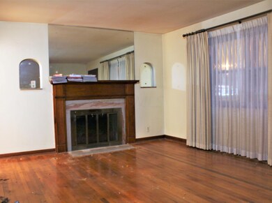 54 N Kellner Rd, Columbus, OH 43209 - photo 3