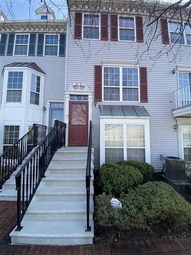 70 Willow St unit 54V, Jersey City, NJ 07305 - photo 2