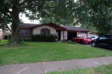 919 W Nelda Rd, Houston, TX 77088 - photo 2