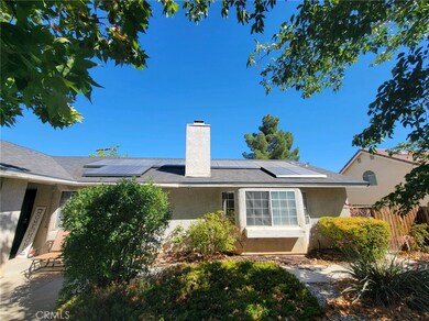 17106 Forest Hills Dr, Victorville, CA 92395 - photo 3