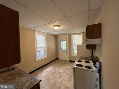 227 Schuylkill Ave, Tamaqua, PA 18252 - photo 4