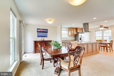 1605 Mithering Ln, Silver Spring, MD 20905 - photo 6