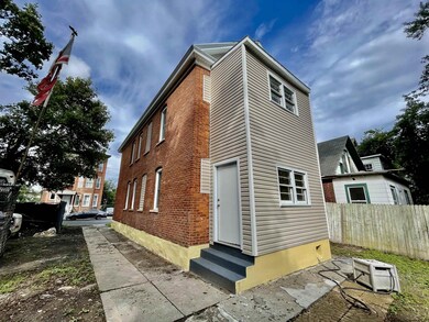 882 Strong St, Schenectady, NY 12307 - photo 4