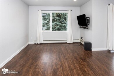 05-Living Room_IMG_7719 copy